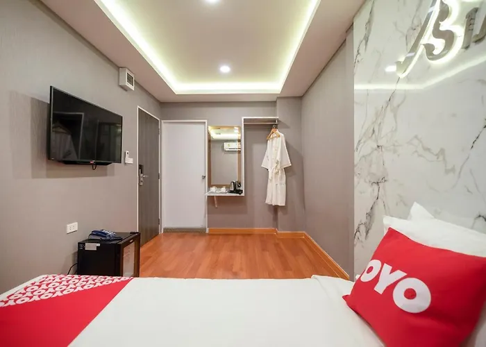 Oyo 455 Siam 2 Hotel 2*