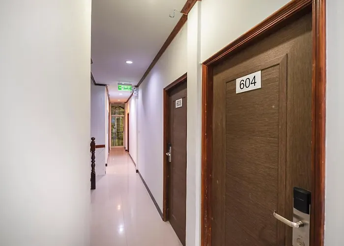 Oyo 455 Siam 2 Hotel