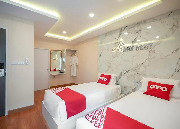 Hotel Oyo 455 Siam 2