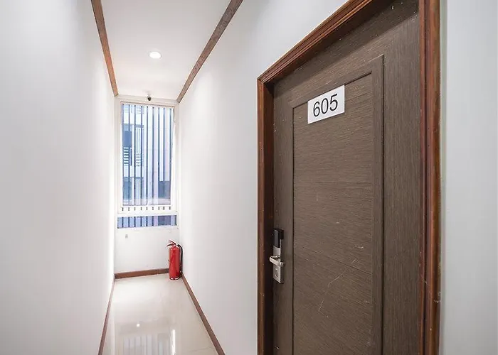 Hotel Oyo 455 Siam 2 2*