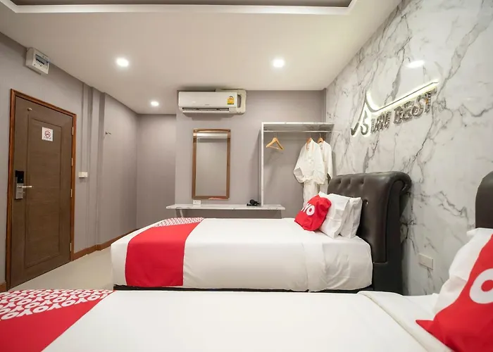 Hotel Oyo 455 Siam 2 2*