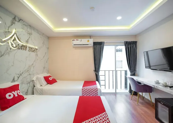 Hotel Oyo 455 Siam 2